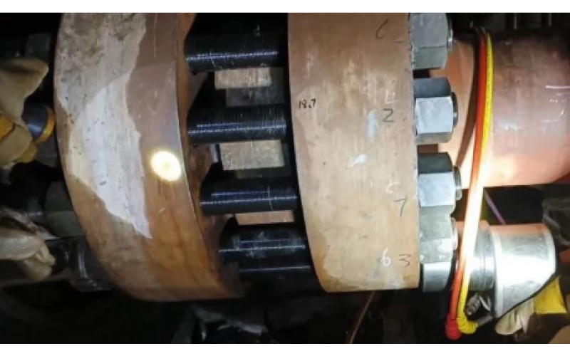 水轮机安装检修预紧拆卸螺栓选用什么工具更合适？