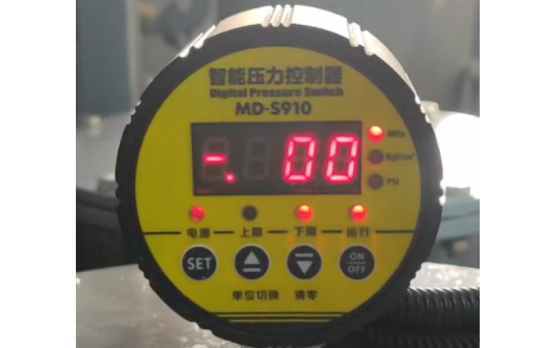 滤油机智能压力控制器设置？